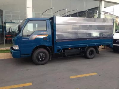 THAY KÍNH XE Ô TÔ tải KIA K165 tận nơi